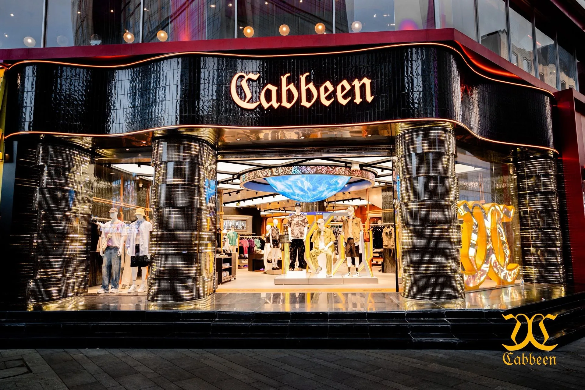 Cabbeen 卡宾 · 成都春熙路旗舰店