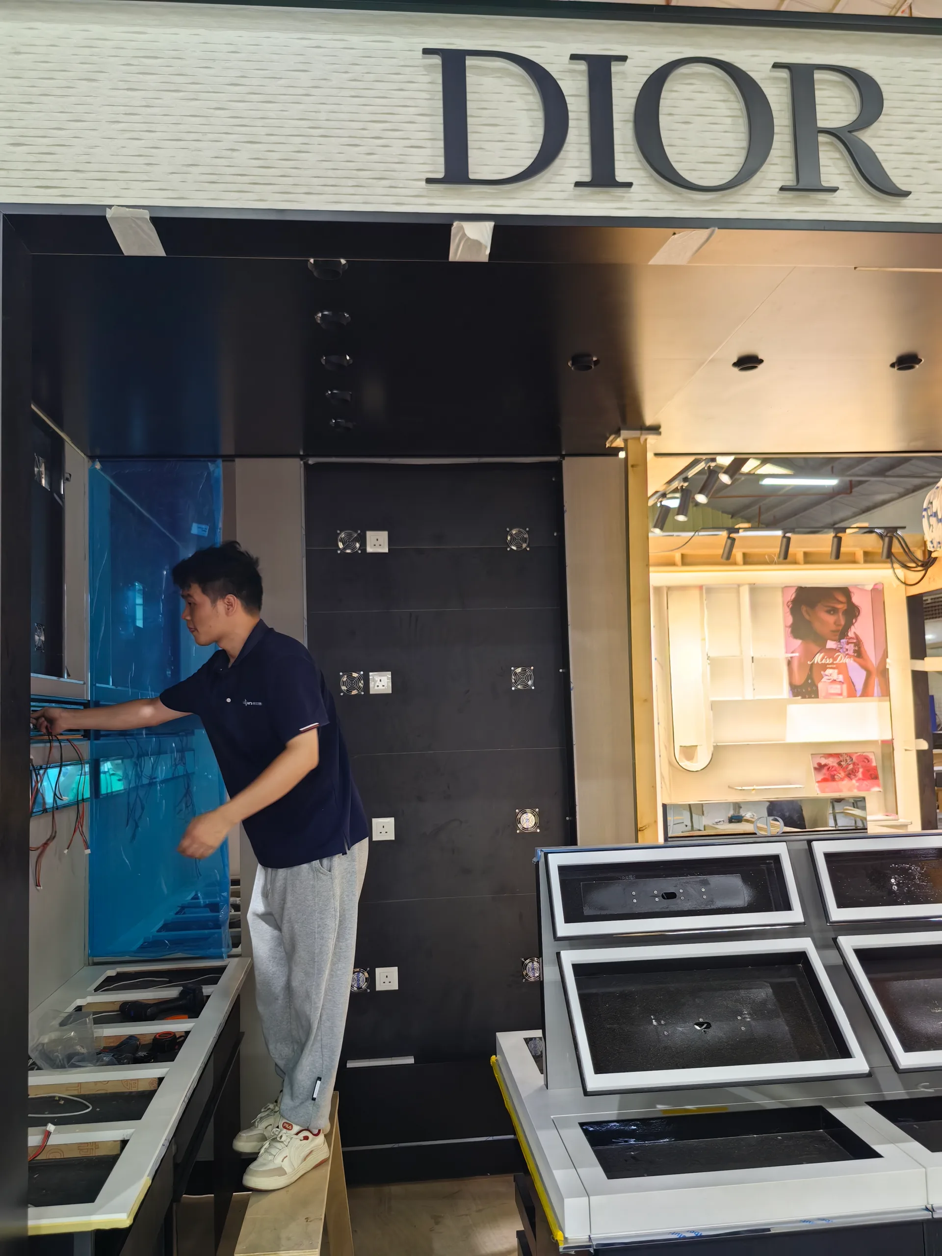 Dior 美妆 · 海南海口门店