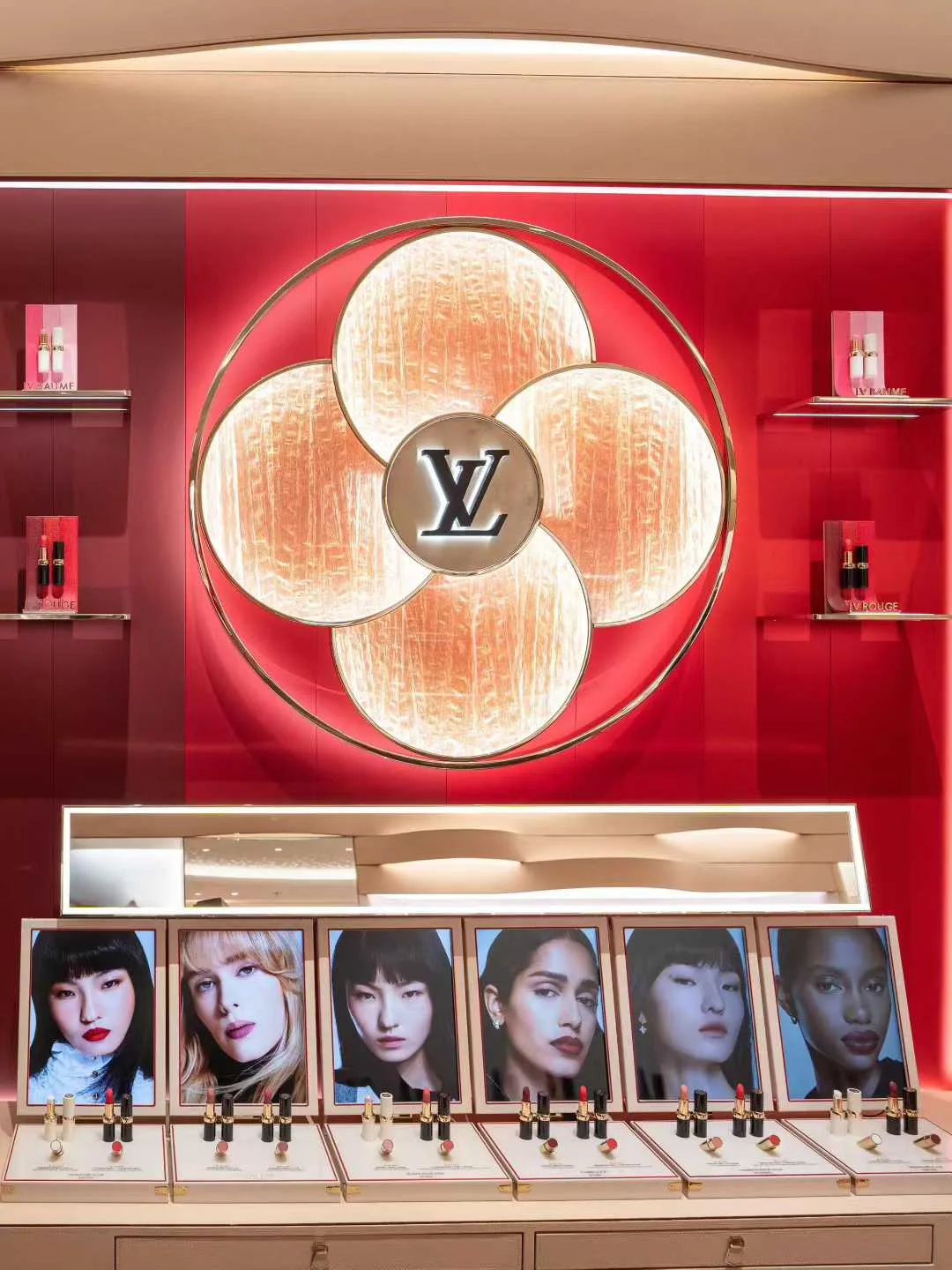 LV 美妆专柜 · 中国南京